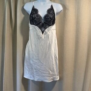 VTG‎ Victoria's Secret Nightgown Chemise Size M Slip Dress Lingerie